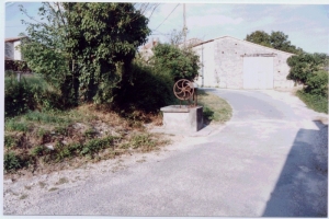 2ème puits des hauts du Bourg (Ph. G. BRANCHUT 1993)