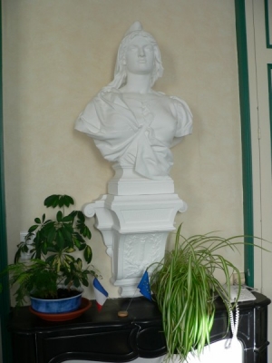 La Marianne de la cheminée de la salle du Conseil (Ph. G. BRANCHUT 2007)