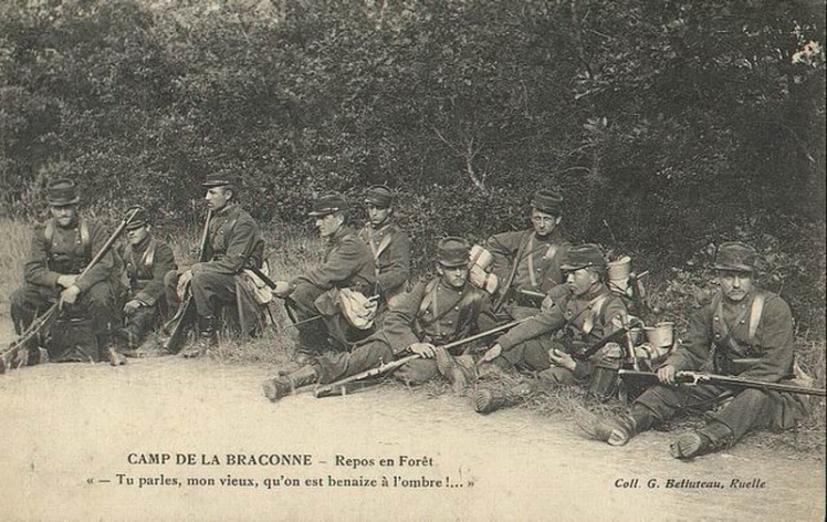 CPA 16 CAMP de la Braconne - Mise en batterie EUR 15,00